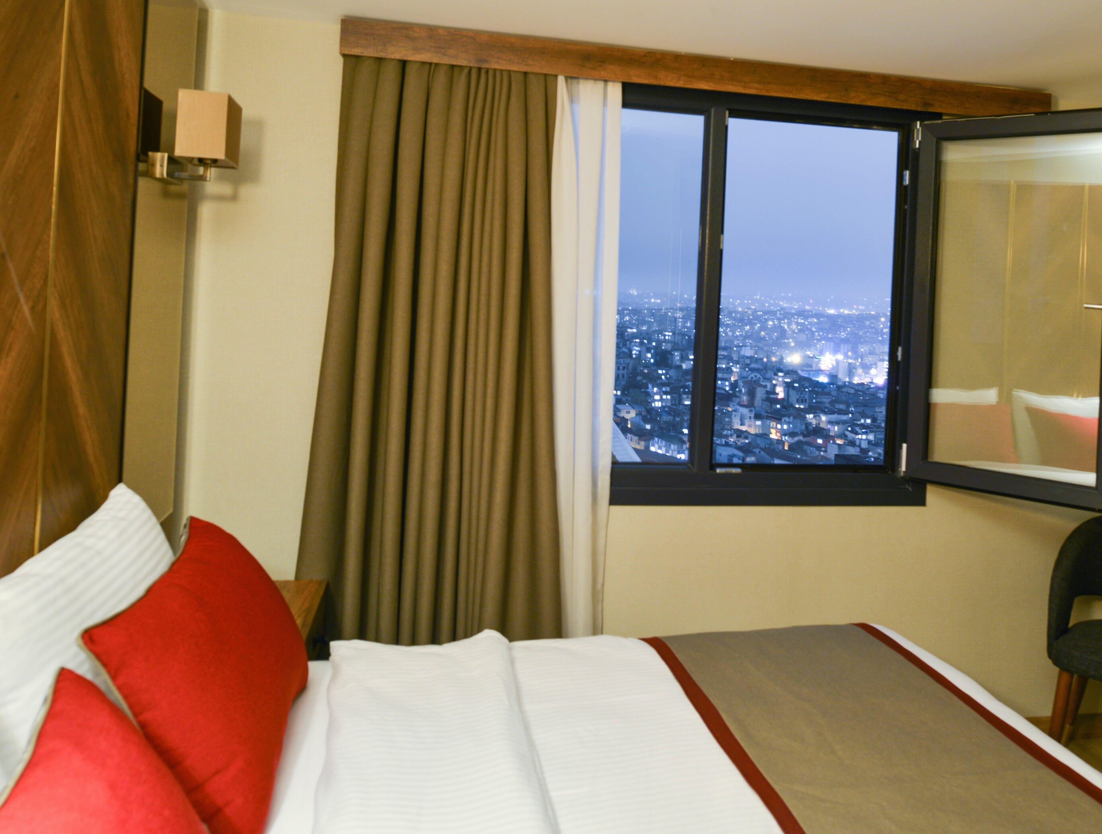 Celine Hotel Taxim — Photos 1